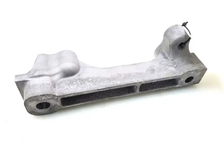 Toyota RAV 4 (XA40) (2012 - 2018) 1234126011 Кронштейн двигателя — фото 2