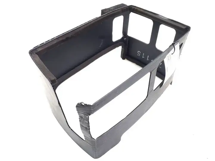 Toyota RAV 4 (XA40) (2012 - 2018) 2889926110 Крышка ящика аккумулятора — фото 3