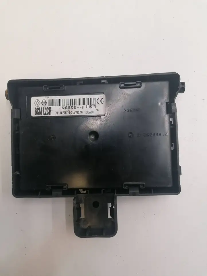 Renault Clio III (2005 - 2012) 8200652285 Модуль комфорта — фото 4