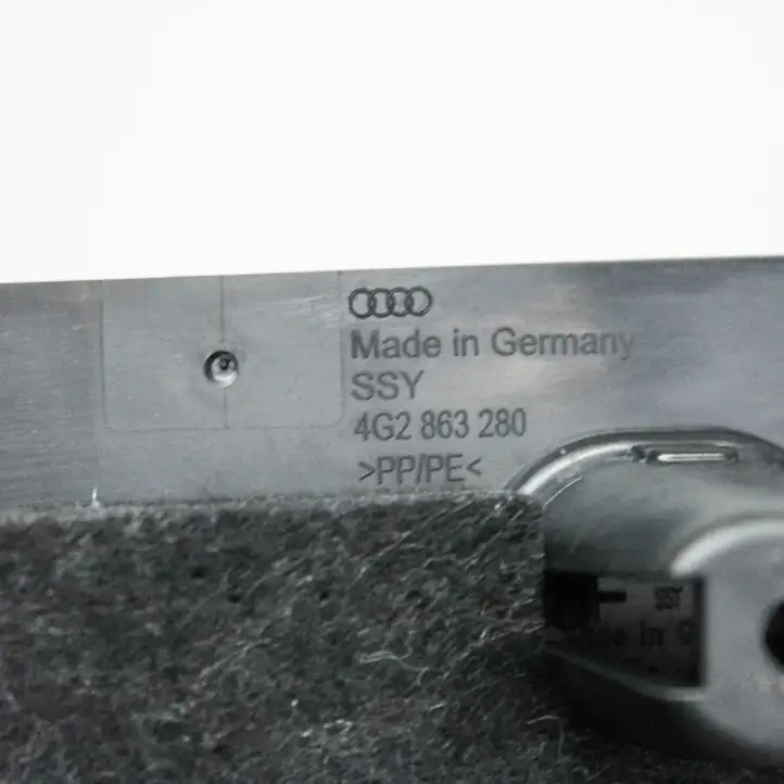 Audi A6 C7 (2014 - 2018) 4G2863280 Прочие детали салона — фото 4