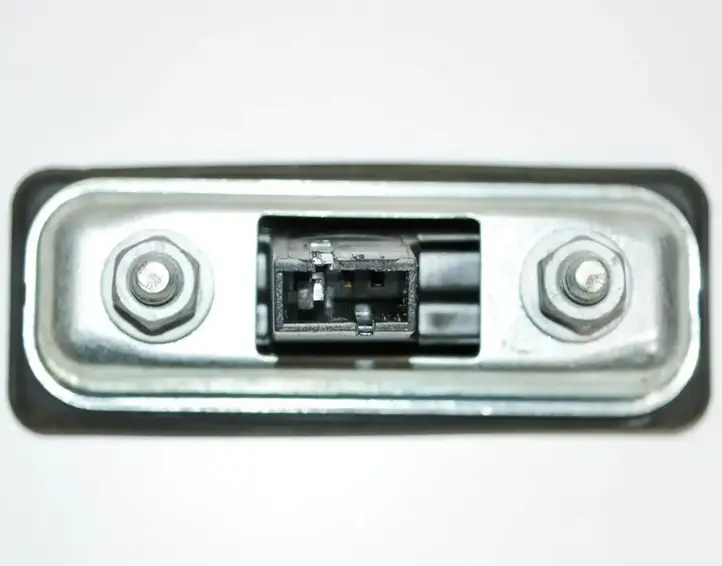 Audi A1 (2010 - 2014) 5J0821229 Кнопка фаркопа в багажнике — фото 3