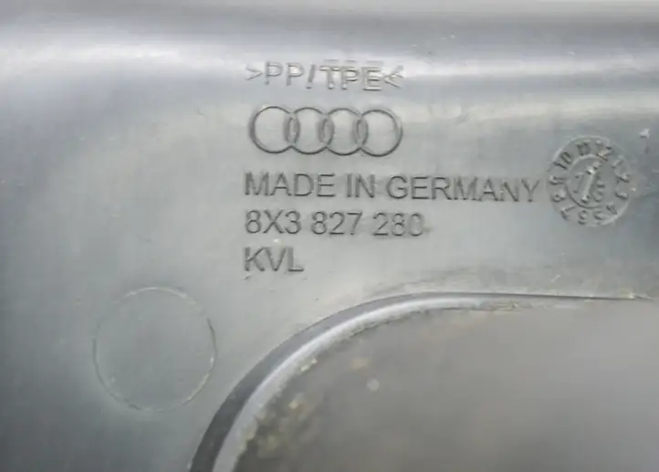 Audi A1 (2010 - 2014) 8X3827280 Прочие детали салона — фото 3