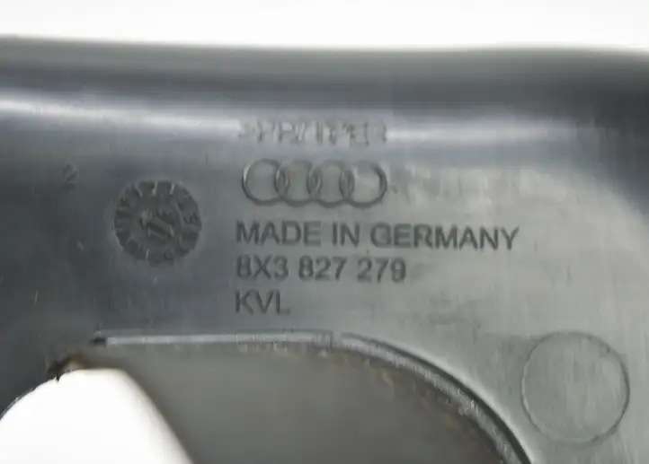 Audi A1 (2010 - 2014) 8X3827279 Прочие детали салона — фото 1