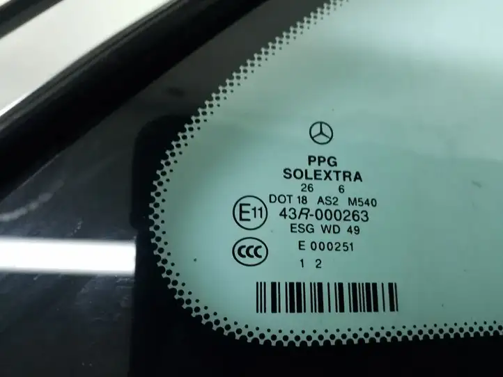 Mercedes-Benz R W251 (2005 - 2013) A2516702450 Заднее боковое стекло — фото 3