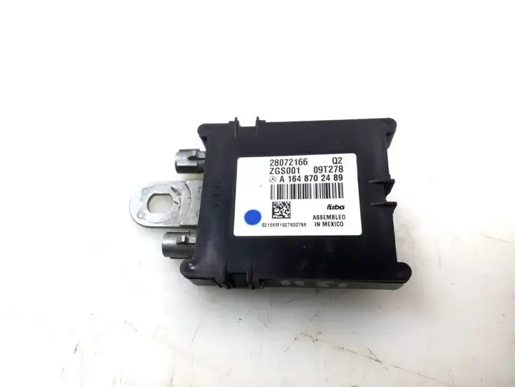Mercedes-Benz GL X164 (2006 - 2012) A1648702489 Усилитель антенны — фото 1