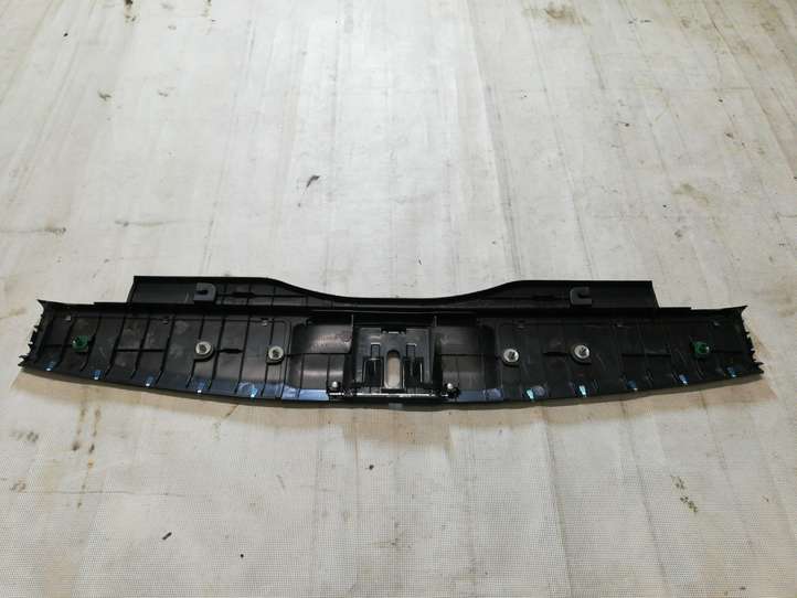 Honda Accord (2008 - 2016)  84640TL4G0 Отделка порога багажника