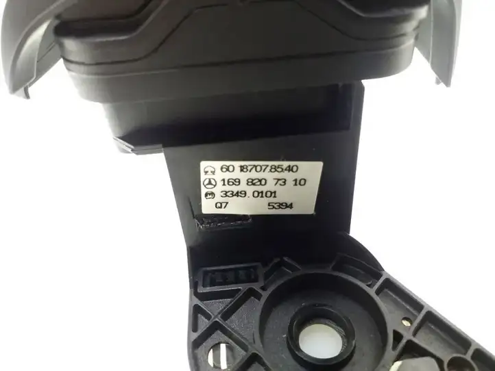 Mercedes-Benz A W169 (2004 - 2012) A1698207310 Кнопки на рулевом колесе — фото 2