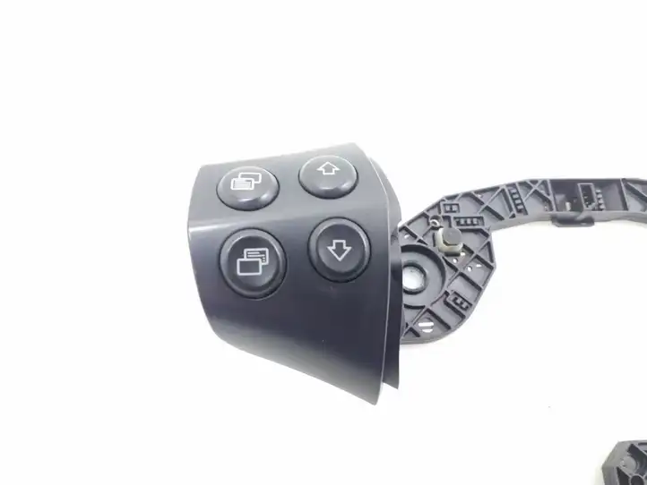 Mercedes-Benz A W169 (2004 - 2012) A1698207310 Кнопки на рулевом колесе — фото 4