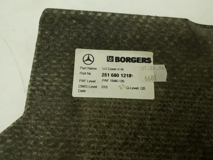 Mercedes-Benz R W251 (2005 - 2013) A2516801218 Прочие детали салона — фото 2