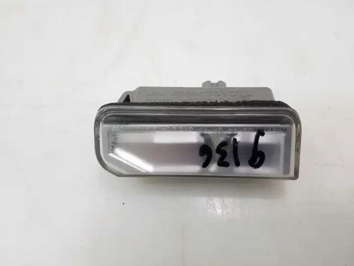 Lexus IS 220D-250-350 (2005 - 2010) 8127053020 Подсветка номера — фото 1