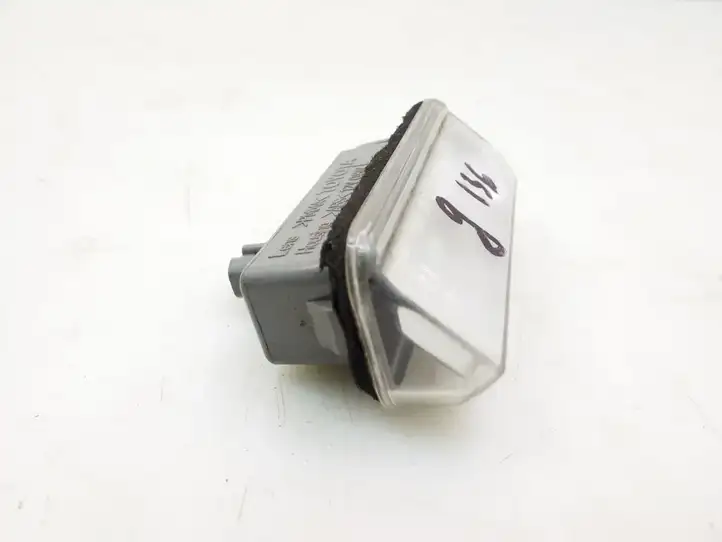 Lexus IS 220D-250-350 (2005 - 2010) 8169053010 Подсветка номера — фото 3