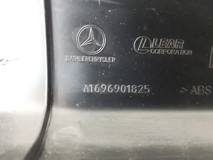 Mercedes-Benz A W169 (2004 - 2012) A1696901825 Обшивка стойки A — фото 2