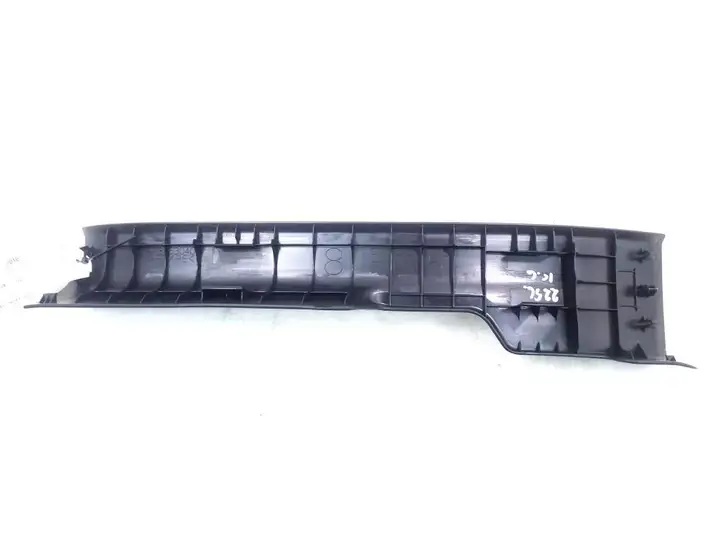 Lexus IS III XE30 (2013 - 2016) 6791853040 Внутренняя отделка заднего порога — фото 3
