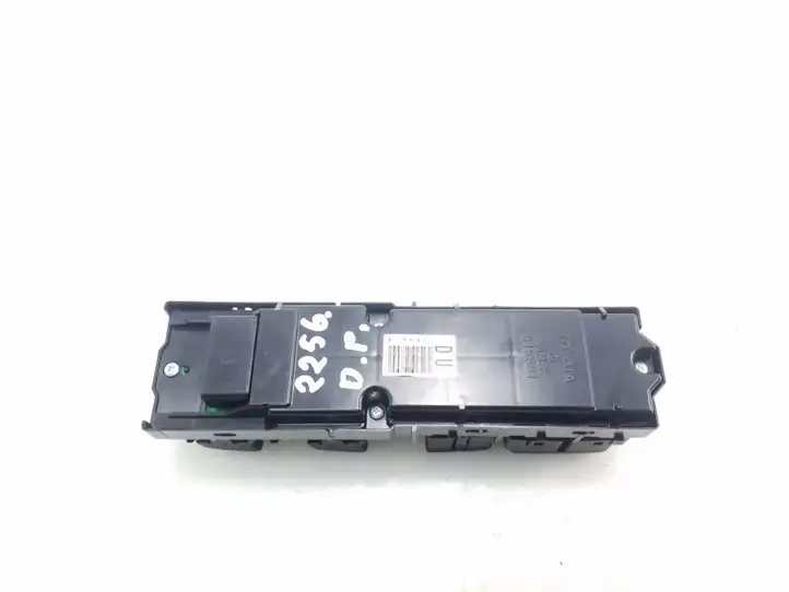 Lexus IS III XE30 (2013 - 2016) 8404053250 Блок кнопок стеклоподъемников — фото 4