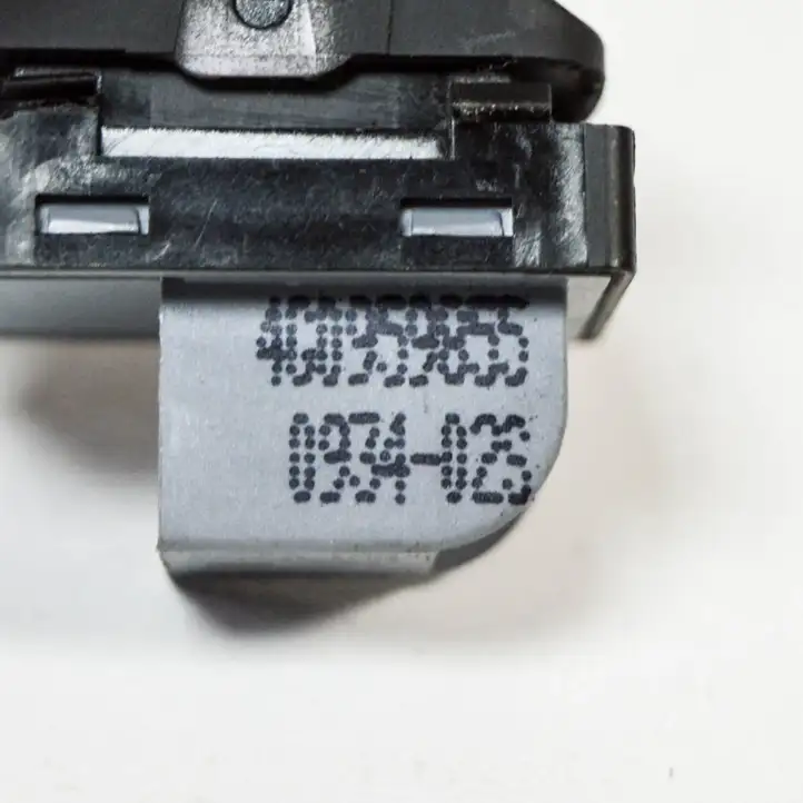 Audi A1 (2010 - 2014) 4G0959855 Кнопка стеклоподъемников — фото 5