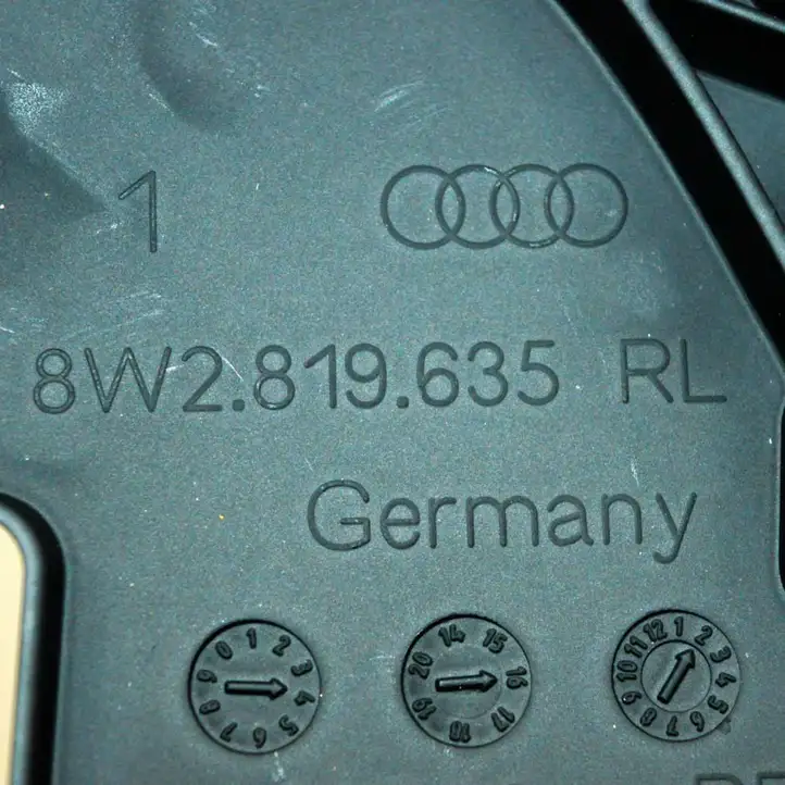 Audi A4 S4 B9 (2015 - 2019) 8W2819635 Прочие детали салона — фото 6