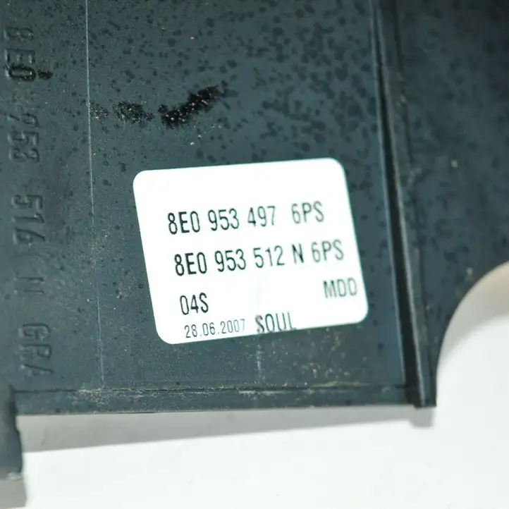 Audi A4 S4 B7 8E 8H (2004 - 2009) 8E0953497 Обшивка рулевой колонки — фото 4