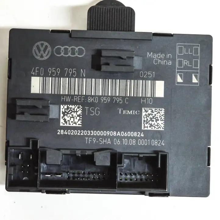 Audi A4 S4 B8 8K (2007 - 2011) 4F0959795N Блок управления дверью — фото 3