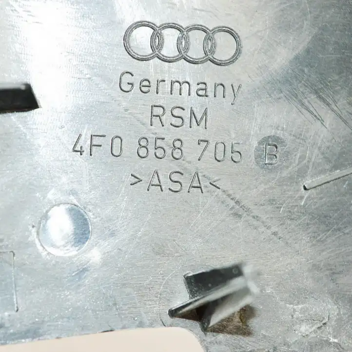 Audi A6 S6 C6 4F (2008 - 2011) 4F0858705B Прочие детали салона — фото 2