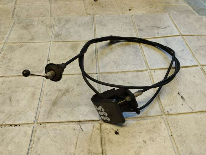 Mazda 5 (2005 - 2010)   Ручка капота