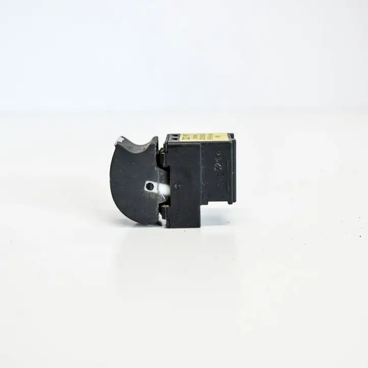 Audi A4 S4 B7 8E 8H (2004 - 2009) 8Z0959855 Кнопка стеклоподъемников — фото 3
