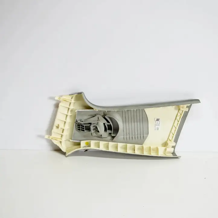 Audi A6 C7 (2011 - 2014) 4G0867244 Верхняя обшивка стойки B — фото 2