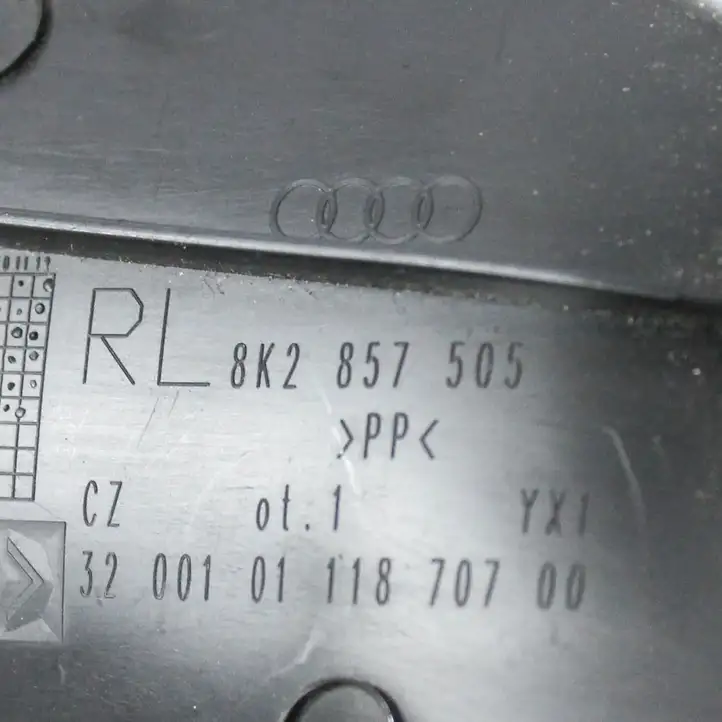 Audi A4 S4 B8 8K (2011 - 2015) 8K2857505 Прочие детали салона — фото 3