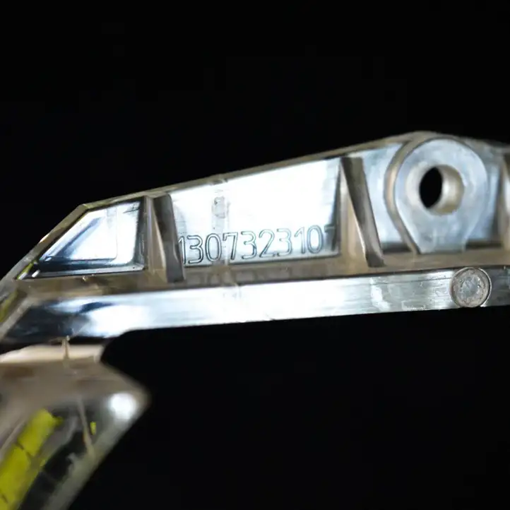BMW 3 F30 F35 F31 (2012 - 2018) Передняя фара — фото 4