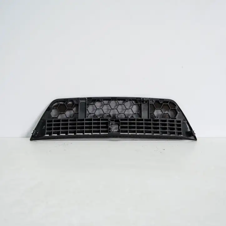 Audi A4 S4 B7 8E 8H (2004 - 2009) 8E0819635D Прочие детали салона — фото 2