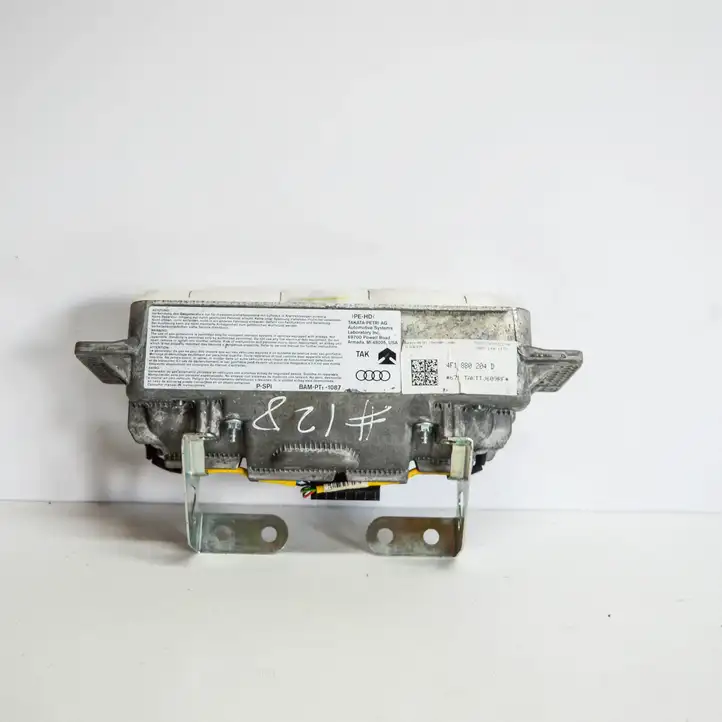 Audi A6 S6 C6 4F (2004 - 2008) 4F1880204D Подушка безопасности пассажира — фото 9