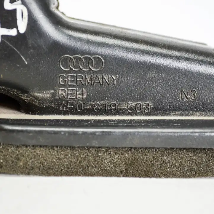 Audi A6 S6 C6 4F (2004 - 2008) 4F0819503 Прочие детали салона — фото 3