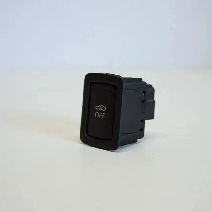 Audi Q5 SQ5 (2008 - 2012) 4F0962109B Кнопка фаркопа в багажнике — фото 1