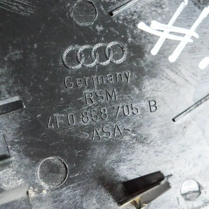 Audi A6 S6 C6 4F (2004 - 2008) 4F0858705B Прочие внешние детали — фото 3