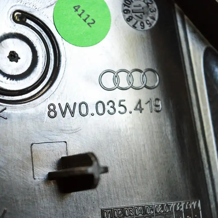 Audi A4 S4 B9 (2015 - 2019) 8W0035419 Прочие внешние детали — фото 4