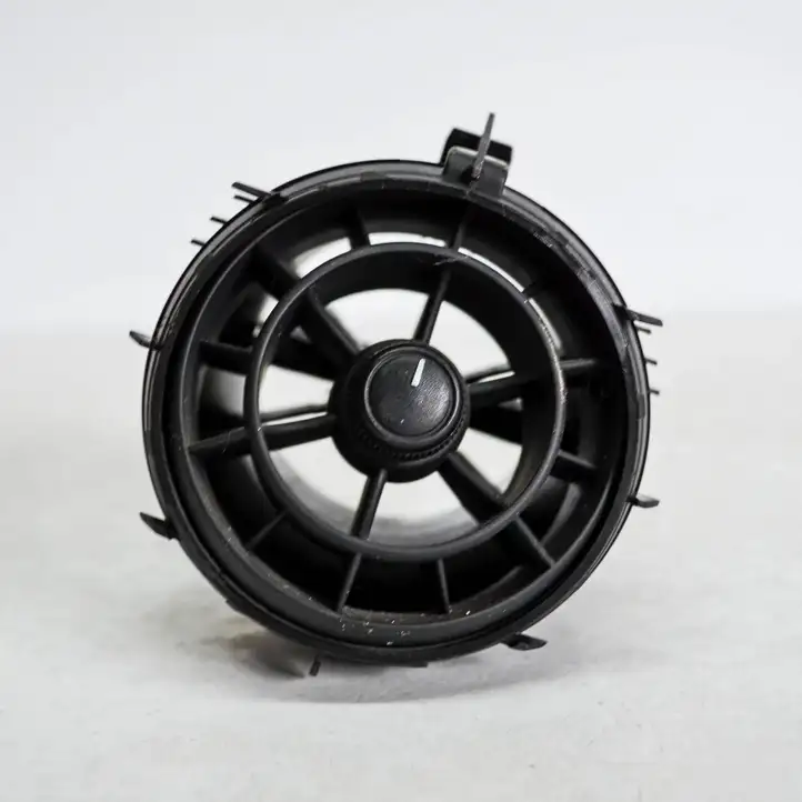 Audi A1 (2010 - 2014) 8X2820951 Воздушная решетка панели — фото 2
