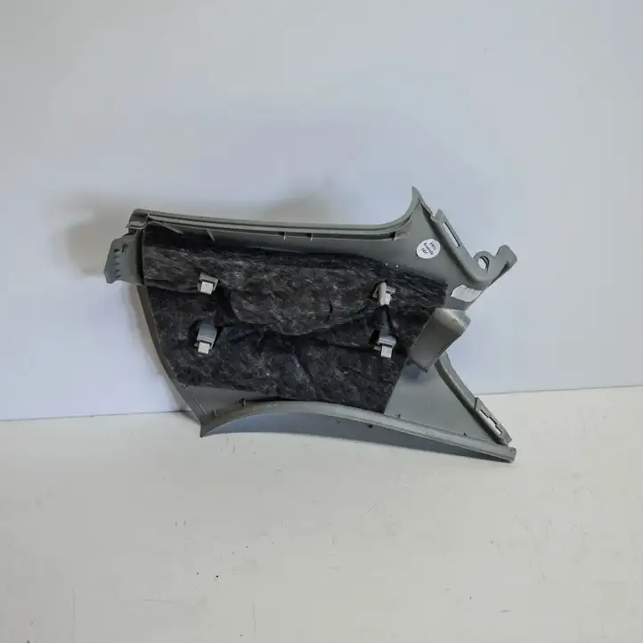 Audi A1 (2010 - 2014) 8X3867288A Верхняя обшивка стойки B — фото 2