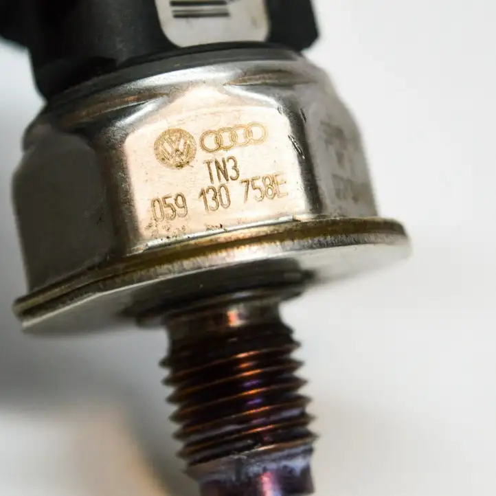 Audi A6 S6 C6 4F (2004 - 2008) 059130758E Датчик уровня топлива — фото 3