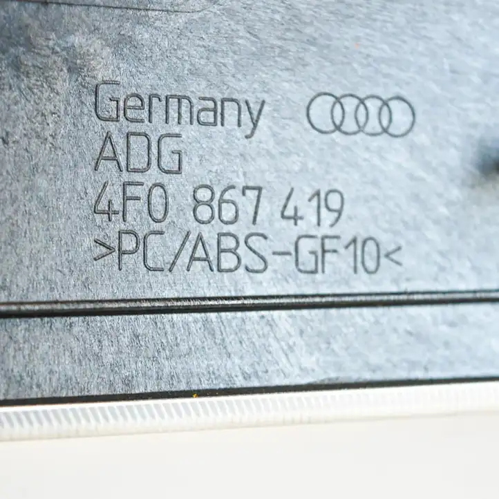 Audi A6 S6 C6 4F (2004 - 2008) 4F0867419 Прочая отделка задней двери — фото 3