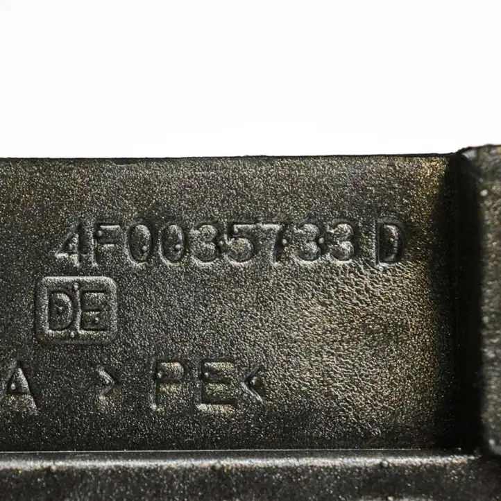 Audi A6 S6 C6 4F (2004 - 2008) 4F0035733D Прочие детали салона — фото 4