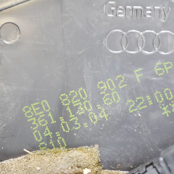 Audi A4 S4 B6 8E 8H (2000 - 2006) 8E0820902F Воздушная решетка панели — фото 3