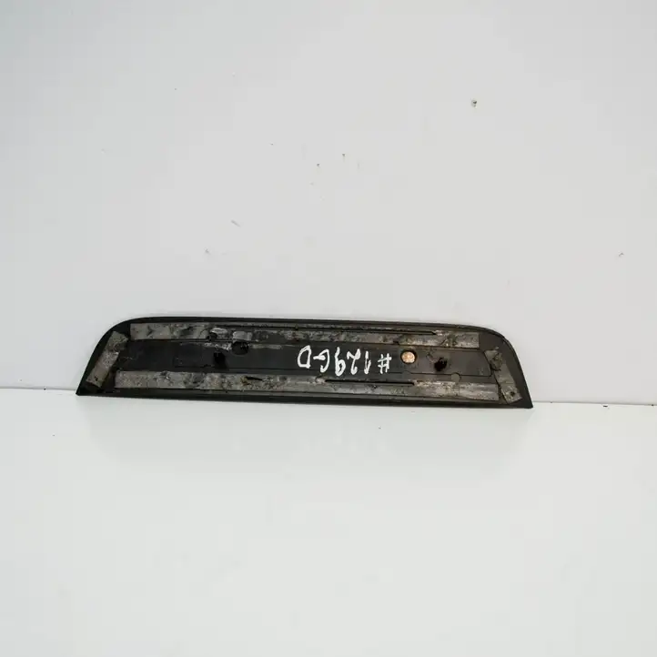 Audi A4 S4 B8 8K (2007 - 2011) 8K0853376A Внутренняя обшивка порога (комплект) — фото 2