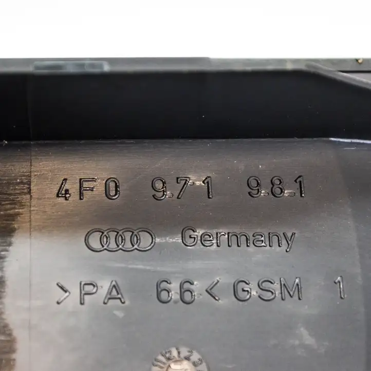 Audi A6 S6 C6 4F (2004 - 2008) 4F0971981 Прочие детали салона — фото 3