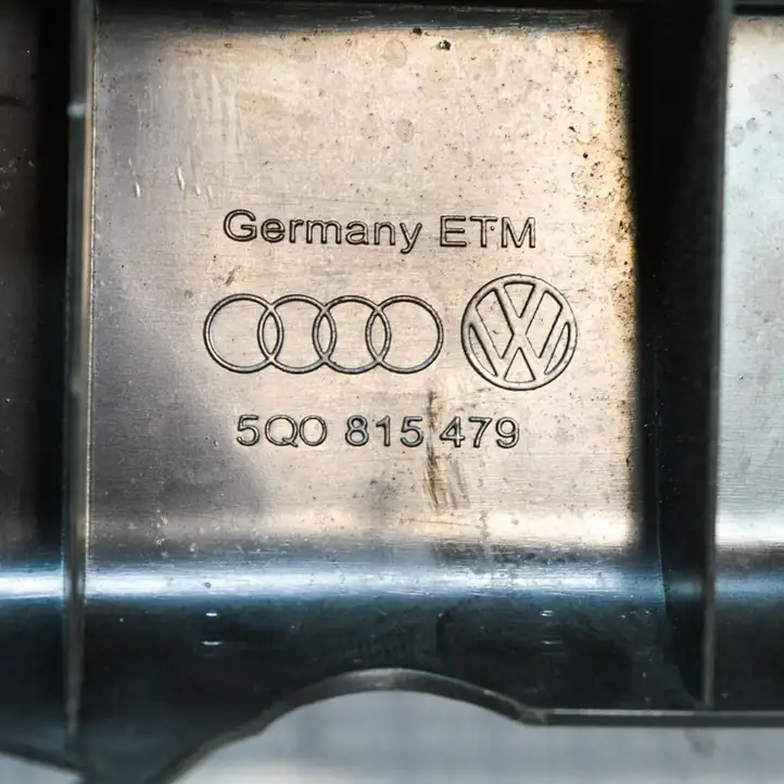 Audi A3/S3 8V (2016 - 2020) 5Q0815479 Прочие детали салона — фото 4