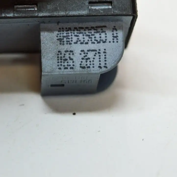Audi Q3 8U (2011 - 2014) 4H0959855A Кнопка стеклоподъемников — фото 3