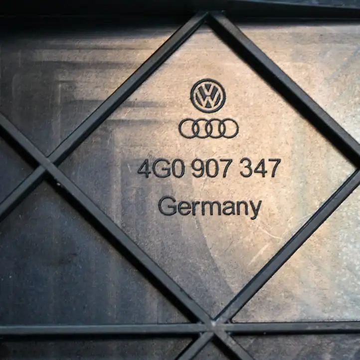 Audi A7 S7 4G (2014 - 2018) 4G0907347 Прочие детали салона — фото 4