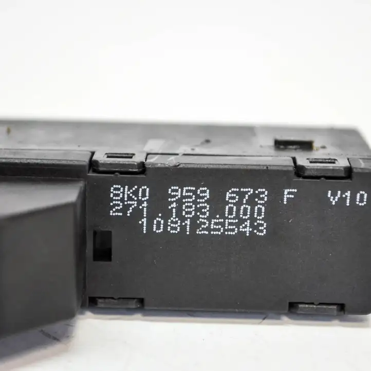 Audi A5 8T 8F (2011 - 2016) 8K0959673F Блок кнопок на панели — фото 5