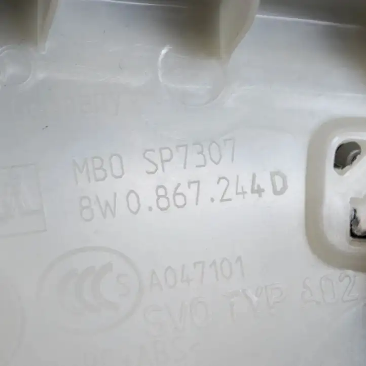 Audi A4 S4 B9 (2015 - 2019) 8W0867244D Верхняя обшивка стойки B — фото 3