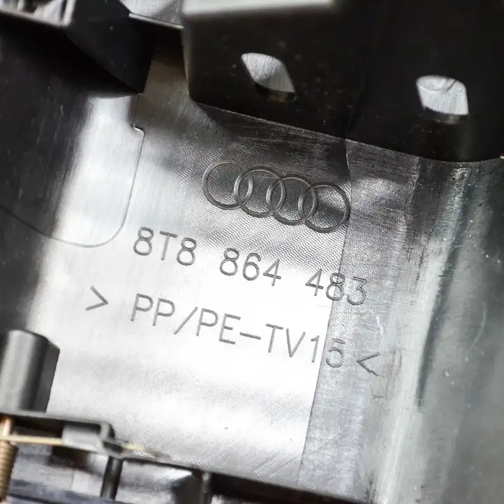 Audi A5 8T 8F (2011 - 2016) 8T8864483 Отделка порога багажника — фото 5