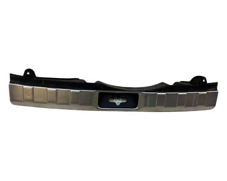 Nissan X-Trail T31 (2007 - 2014)  84992JG40A Отделка порога багажника