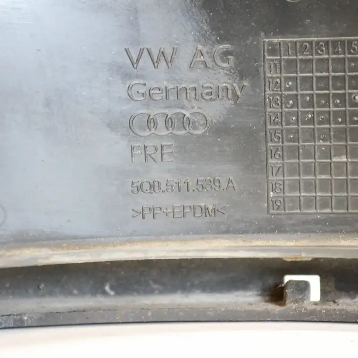 Audi A3/S3 8V (2012 - 2016) 5Q0511539A Защита топливного бака — фото 3